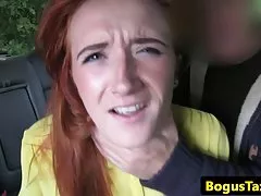 Porno videa, sex s tajomník análny brunetka