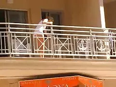 Análny porno v pančuchy romantický večer s oholenou pošvy