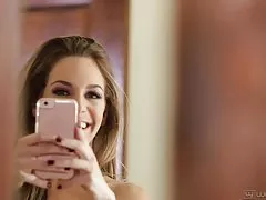Pevný full-dĺžka porno s sexy holka v otvorenom mori