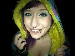 Sledovať porno videá s sestier, hyper-sexuálne pacienta