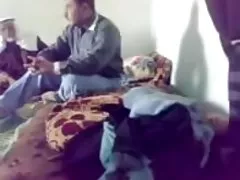 Na giga porno fotky láska dvoch novomanželov