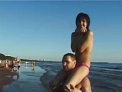 Porno filmy s panien strečing konečníka pri bazéne